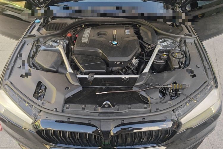 Used BMW 5 Series 2019 525i M Sport Package Engine Bay