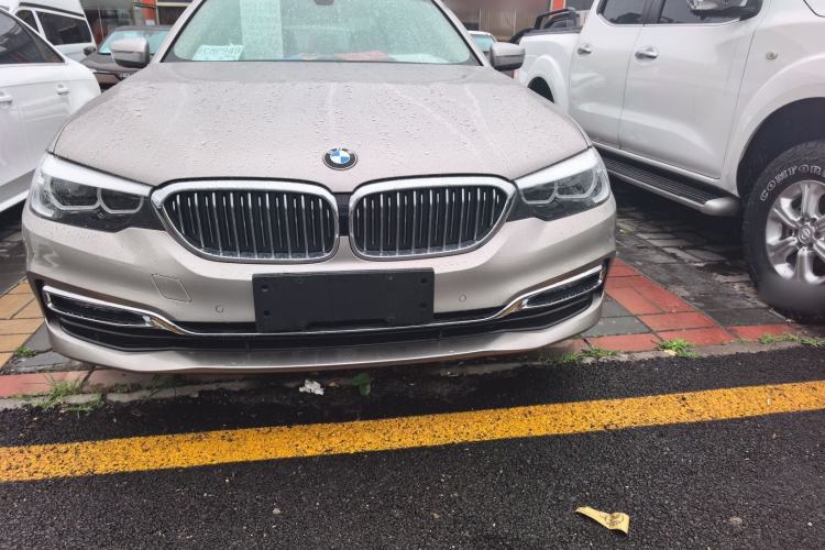 Used BMW 5 Series 2019 530Li Leading Model Luxury Package Exterior 1