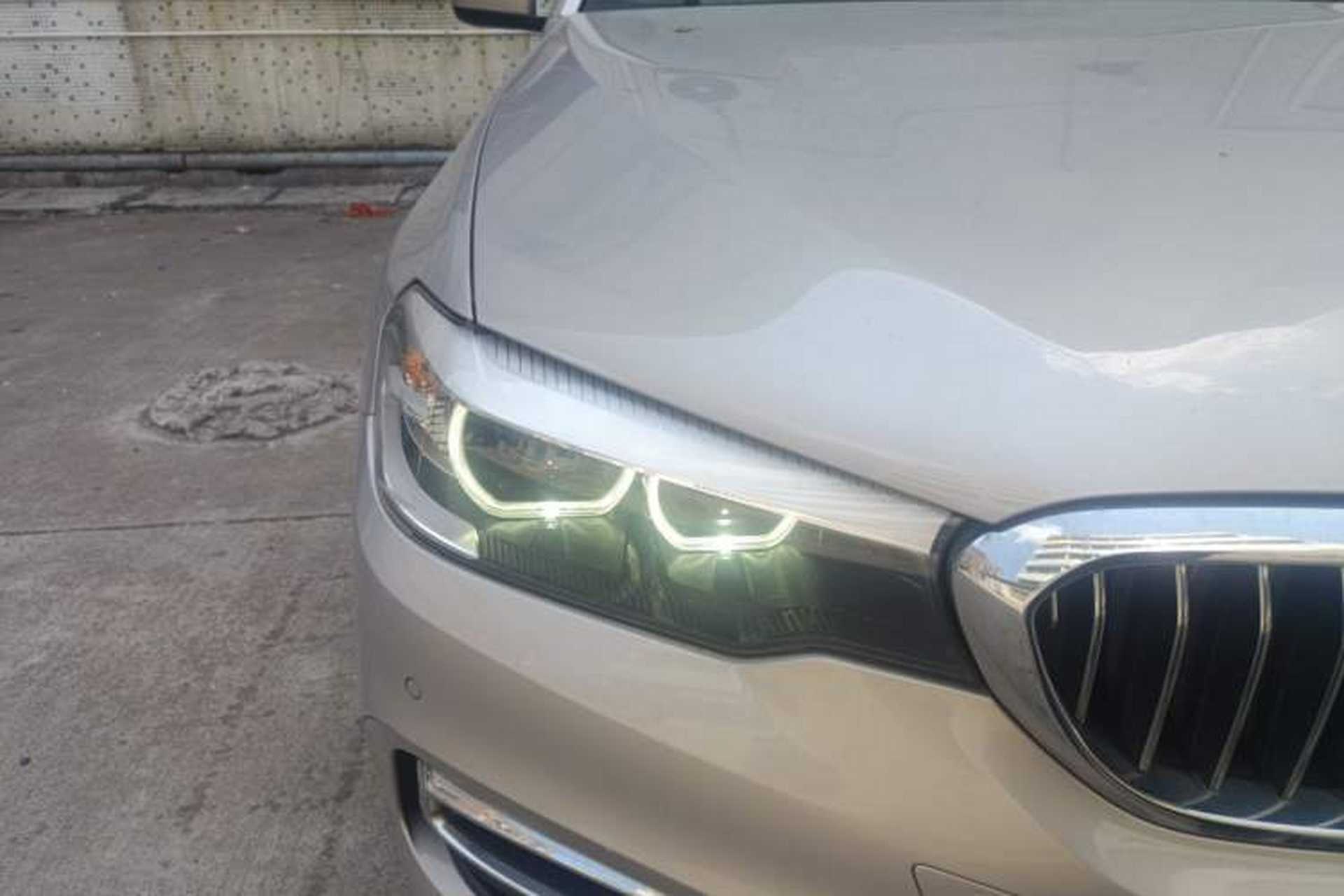 Used BMW 5 Series 2019 525Li Luxury Package Exterior 6