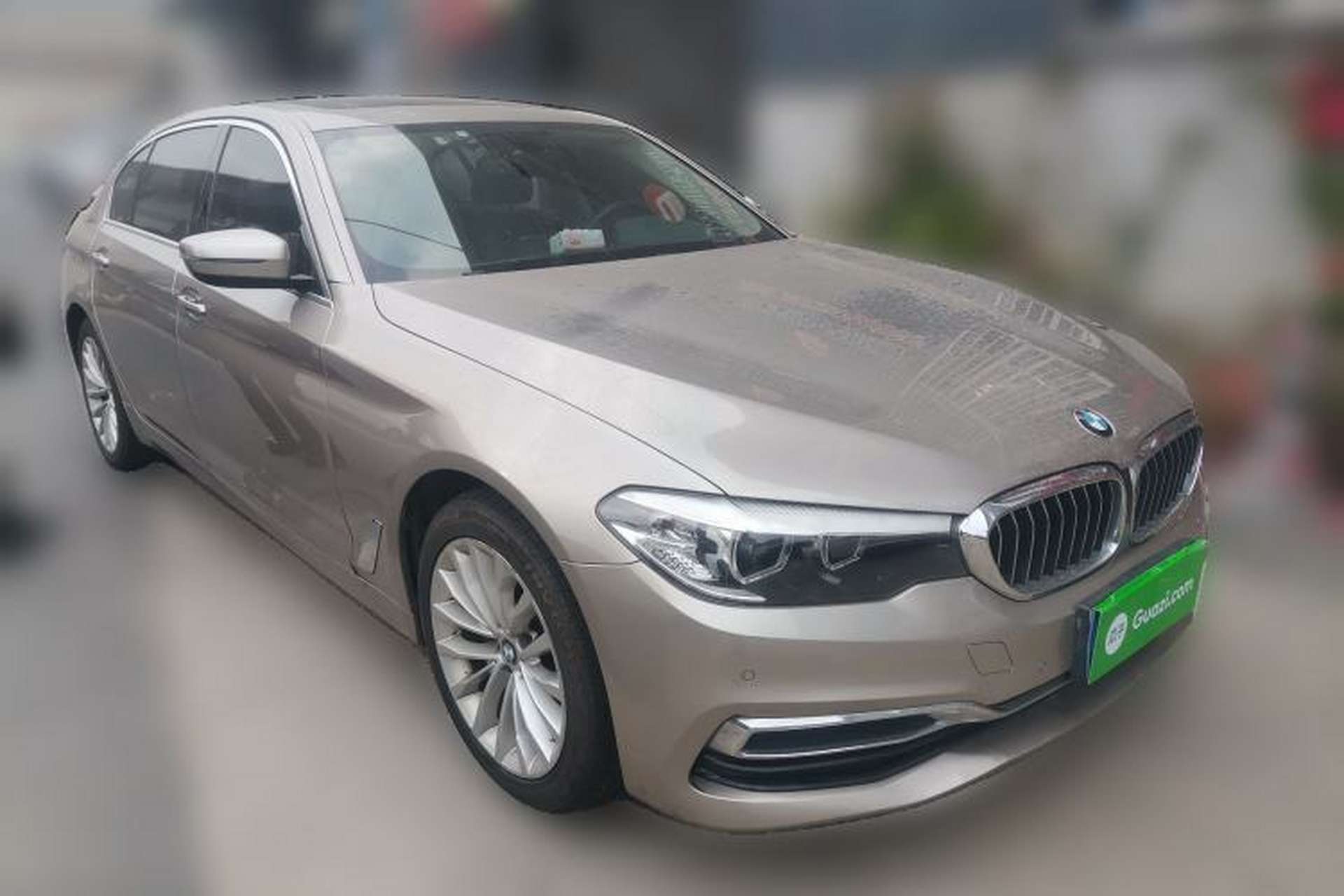 Used BMW 5 Series 2019 525Li Luxury Package Front Right 45 Deg