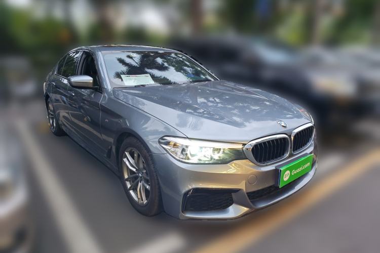 Used BMW 5 Series 2019 Restyled 525i M Sport Package Front Right 45 Deg