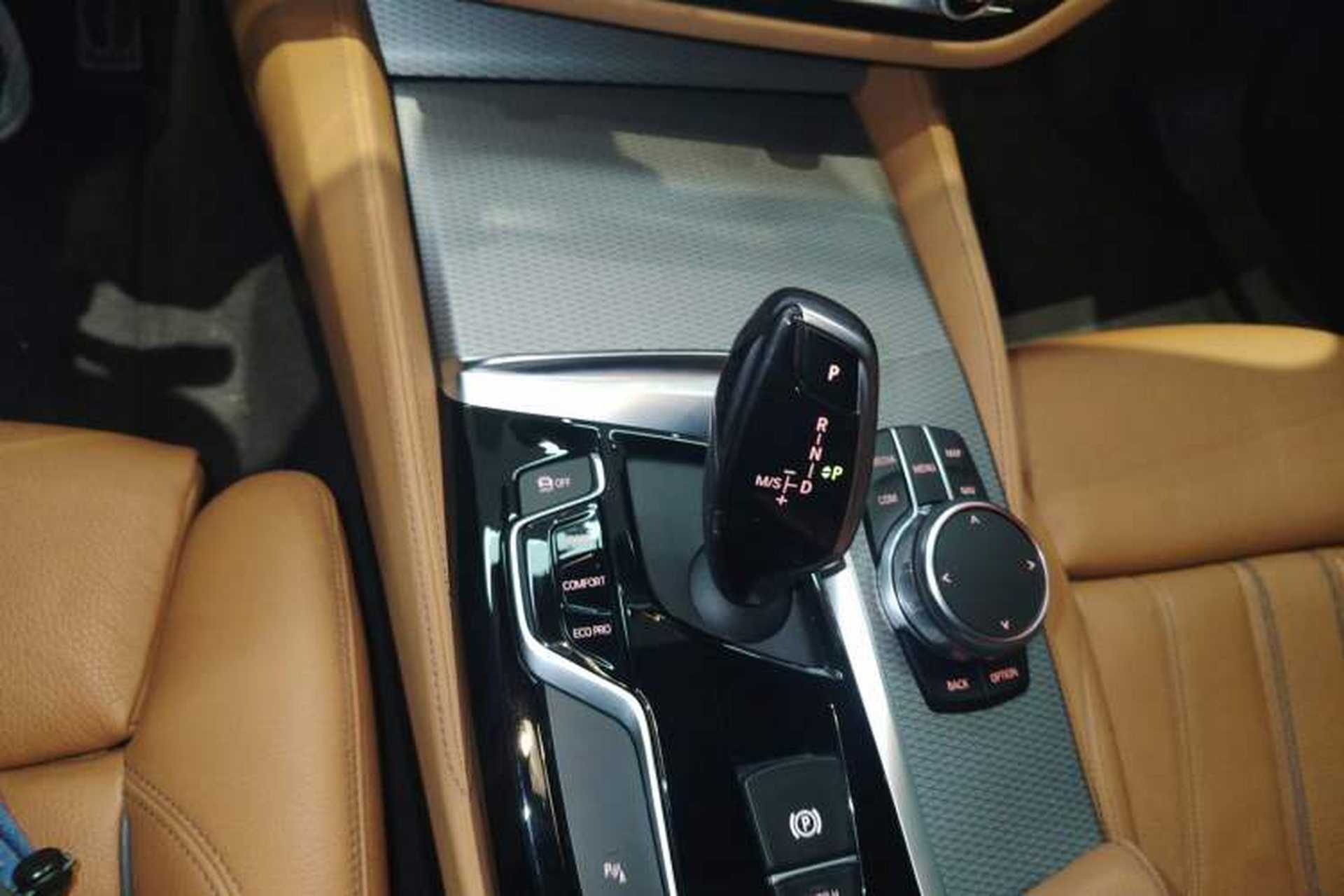 Used BMW 5 Series 2019 525i M Sport Package Gear Lever