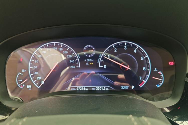 Used BMW 5 Series 2019 Facelifted 525Li Luxury Package Instrument Cluster