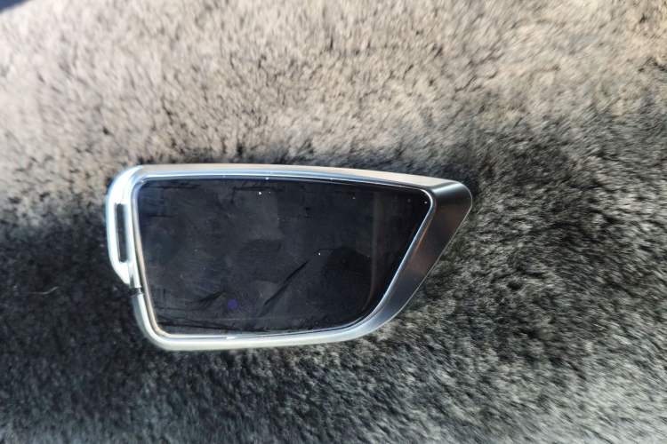 Used BMW 5 Series 2019 525i M Sport Package Interior 1