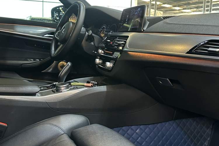 Used BMW 5 Series 2019 Restyled 525i M Sport Package Interior 3