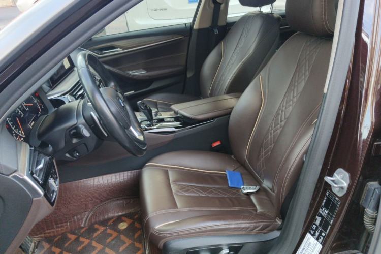 Used BMW 5 Series 2019 Updated 530Li xDrive Luxury Package Left Front Seat