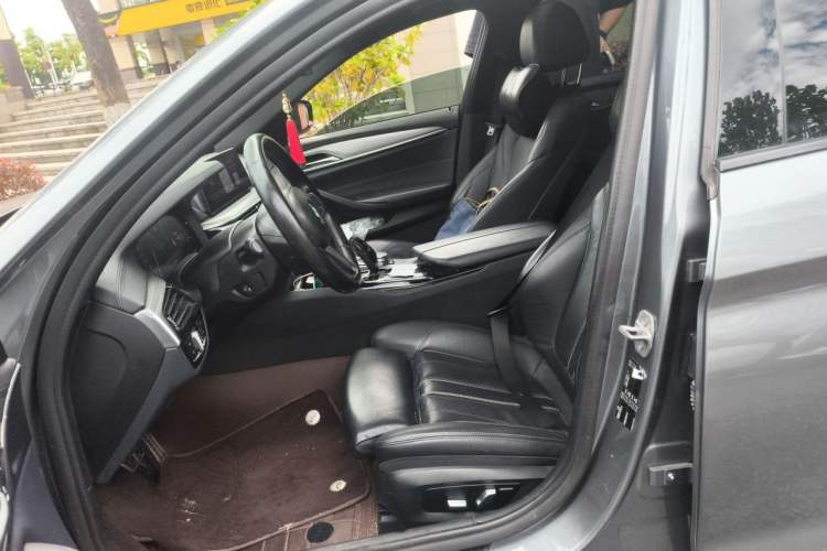 Used BMW 5 Series 2019 525i M Sport Package Left Front Seat