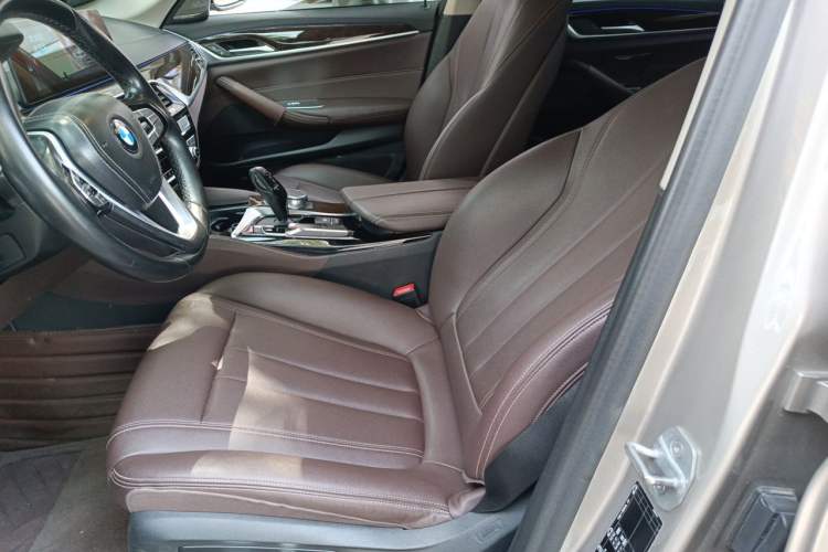 Used BMW 5 Series 2019 Facelifted 525Li Luxury Package Left Front Seat