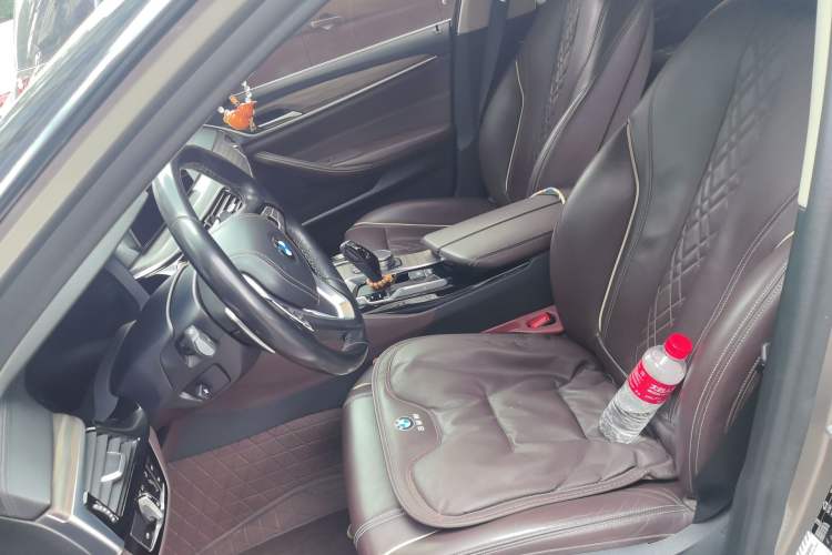 Used BMW 5 Series 2019 Facelifted 530Li Leading Edition Luxury Package Left Front Seat