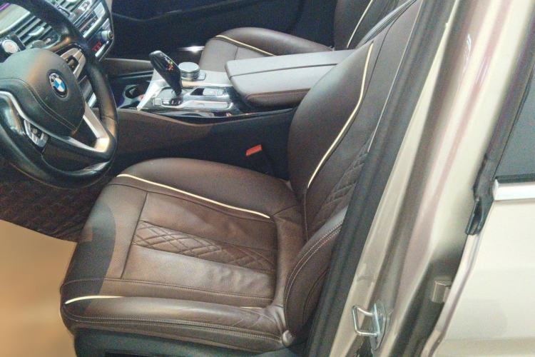 Used BMW 5 Series 2019 Facelifted 530Li Luxury Edition Premium Package Left Front Seat