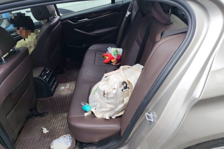 Used BMW 5 Series 2019 525Li Luxury Package Left Rear Seat