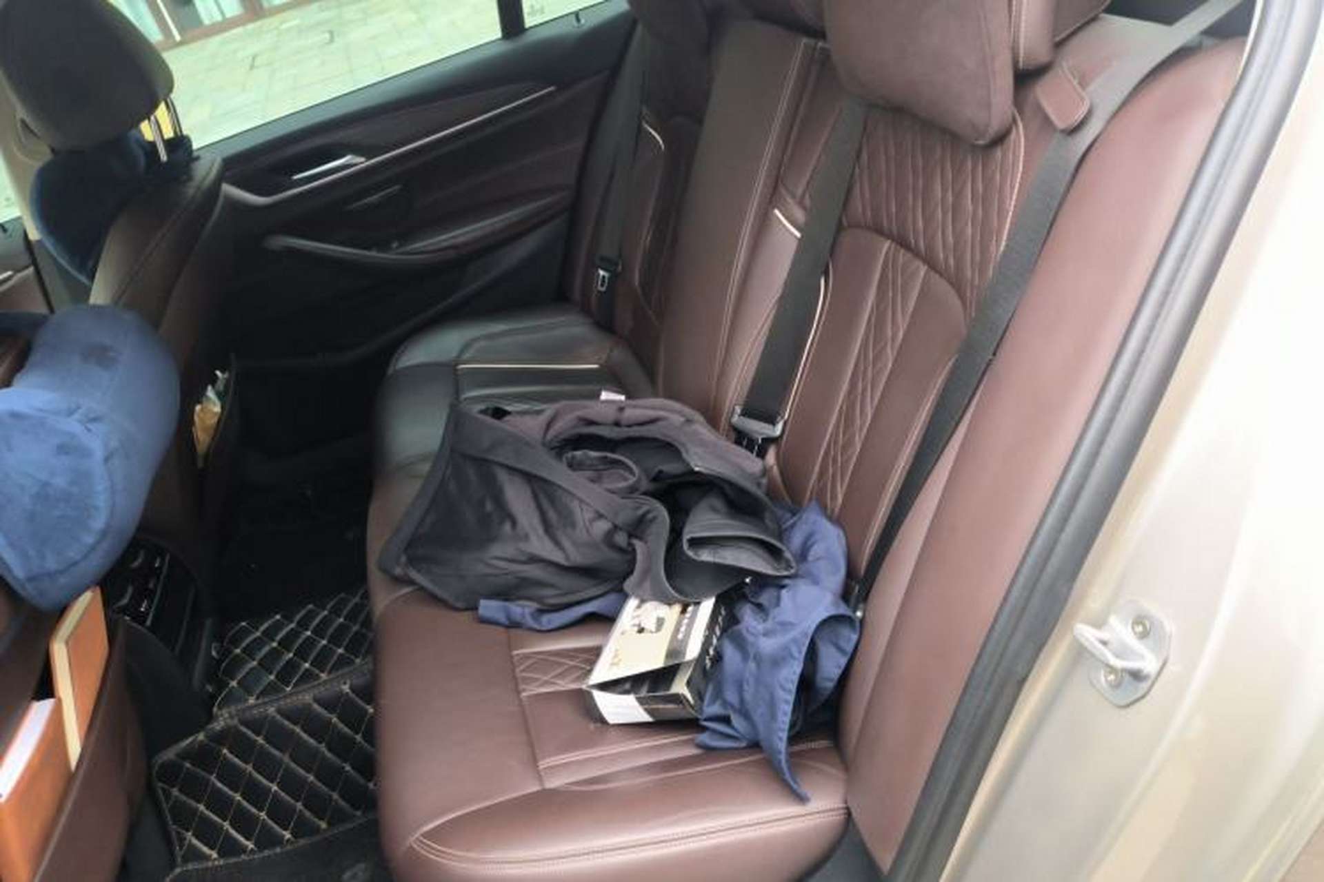 Used BMW 5 Series 2019 530Li xDrive Luxury Package Left Rear Seat