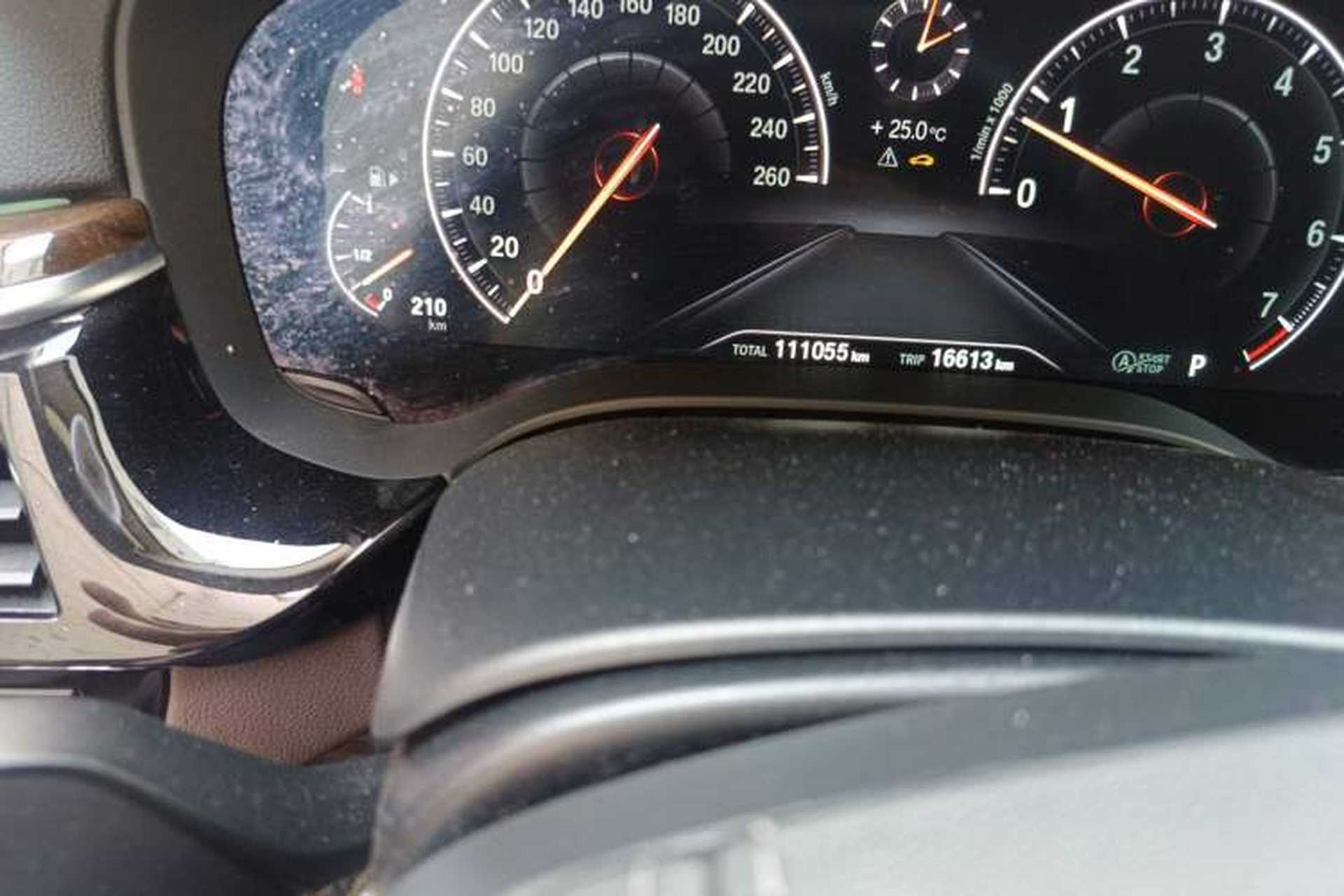 Used BMW 5 Series 2019 525Li Luxury Package Odometer Close Up