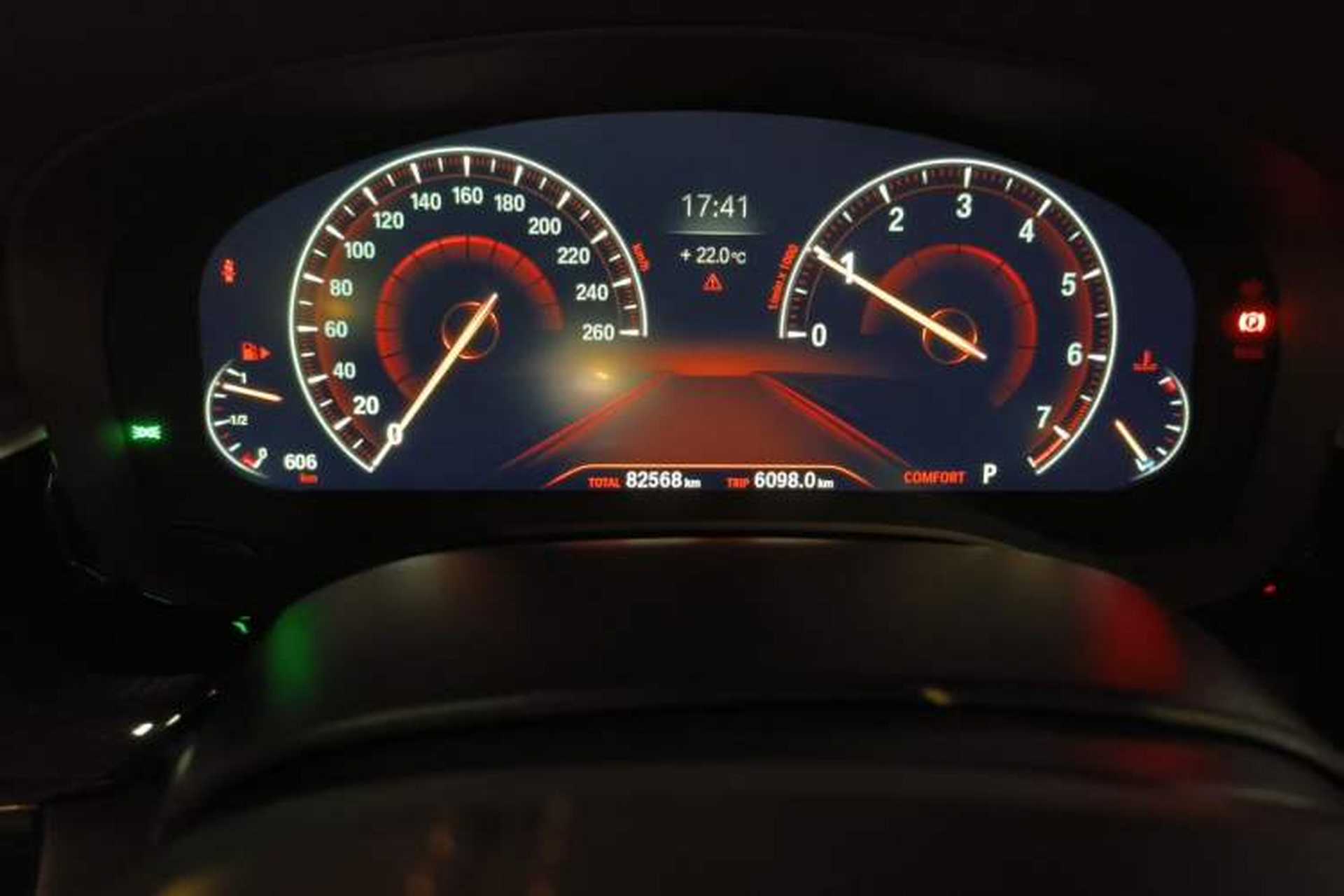 Used BMW 5 Series 2019 530Li Leading Model Luxury Package Odometer Close Up
