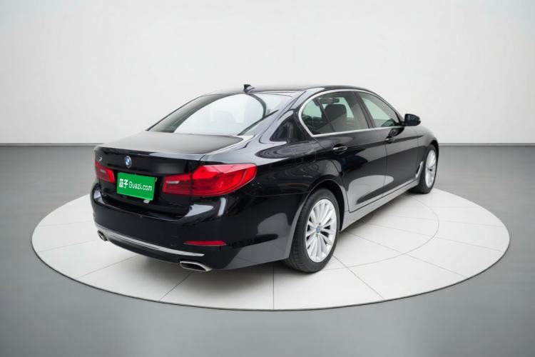 Used BMW 5 Series 2019 Facelifted 530Li Leading Edition Luxury Package Rear Right 45 Deg