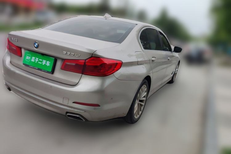 Used BMW 5 Series 2019 Facelifted 530Li Leading Edition Luxury Package Rear Right 45 Deg