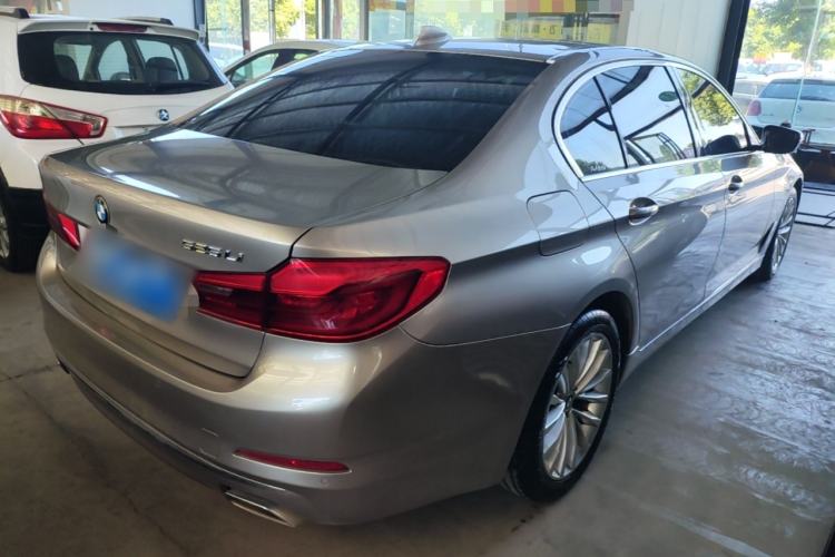 Used BMW 5 Series 2019 525Li Luxury Package Rear Right 45 Deg