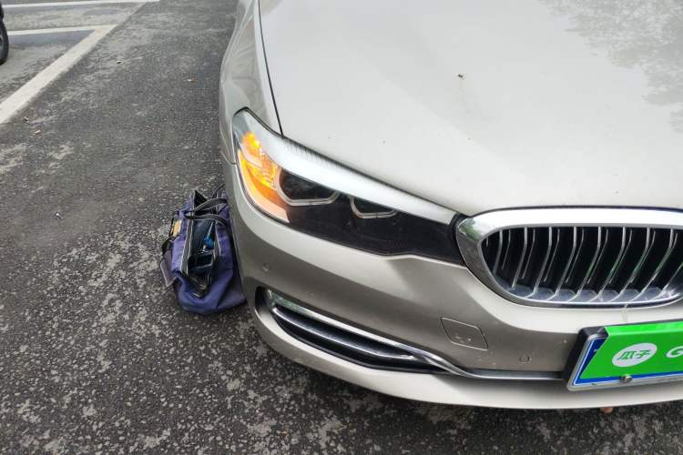 Used BMW 5 Series 2019 525Li Luxury Package Right Front Headlight