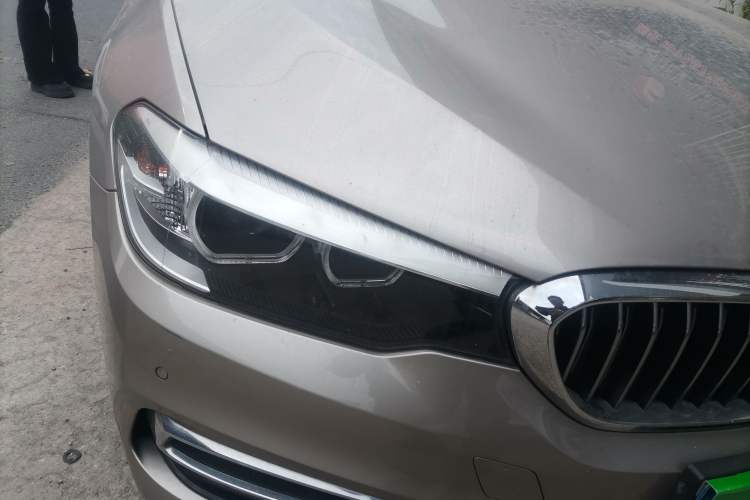Used BMW 5 Series 2019 525Li Luxury Package Right Front Headlight