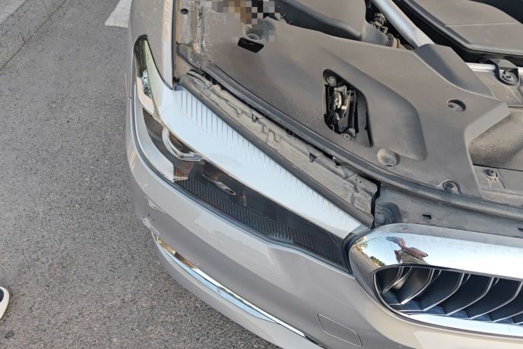 Used BMW 5 Series 2019 Updated 530Li xDrive Luxury Package Right Front Headlight