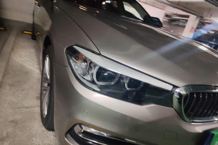 Used BMW 5 Series 2019 525Li Luxury Package Right Front Headlight