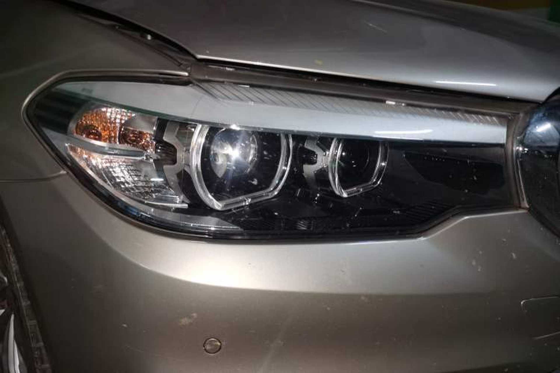 Used BMW 5 Series 2019 530Li Leading Model Luxury Package Right Front Headlight
