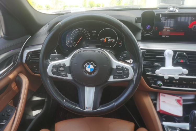 Used BMW 5 Series 2019 525i M Sport Package Steering Wheel