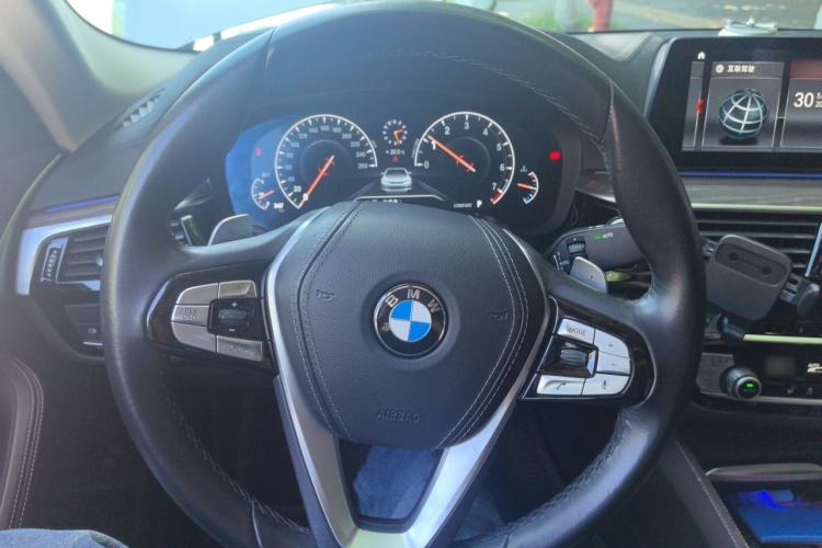 Used BMW 5 Series 2019 Updated 530Li xDrive Luxury Package Steering Wheel