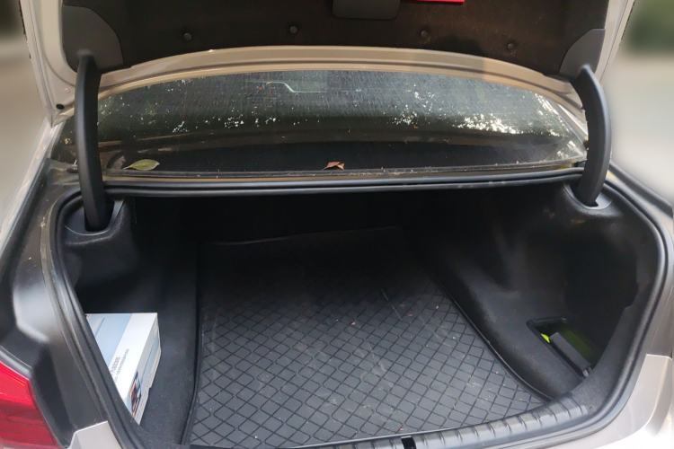 Used BMW 5 Series 2019 Facelifted 530Li Leading Edition Luxury Package