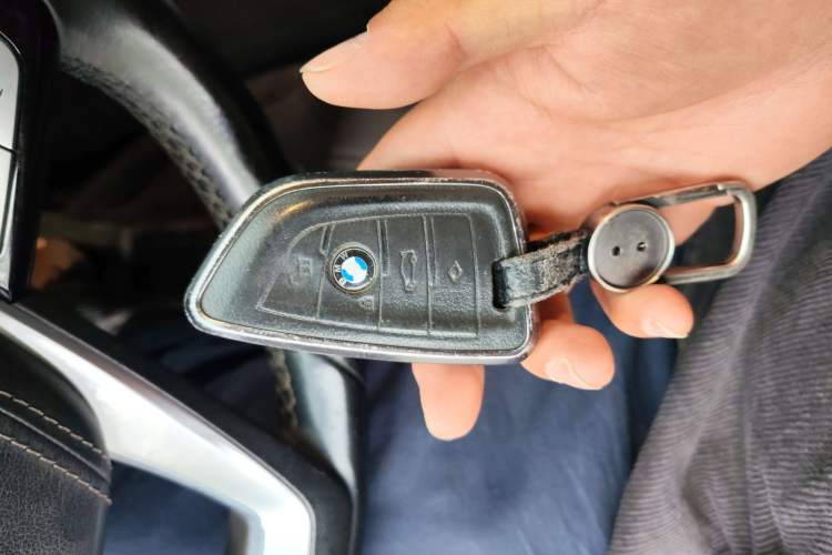 Used BMW 5 Series 2019 525Li Luxury Package Vehicle Key