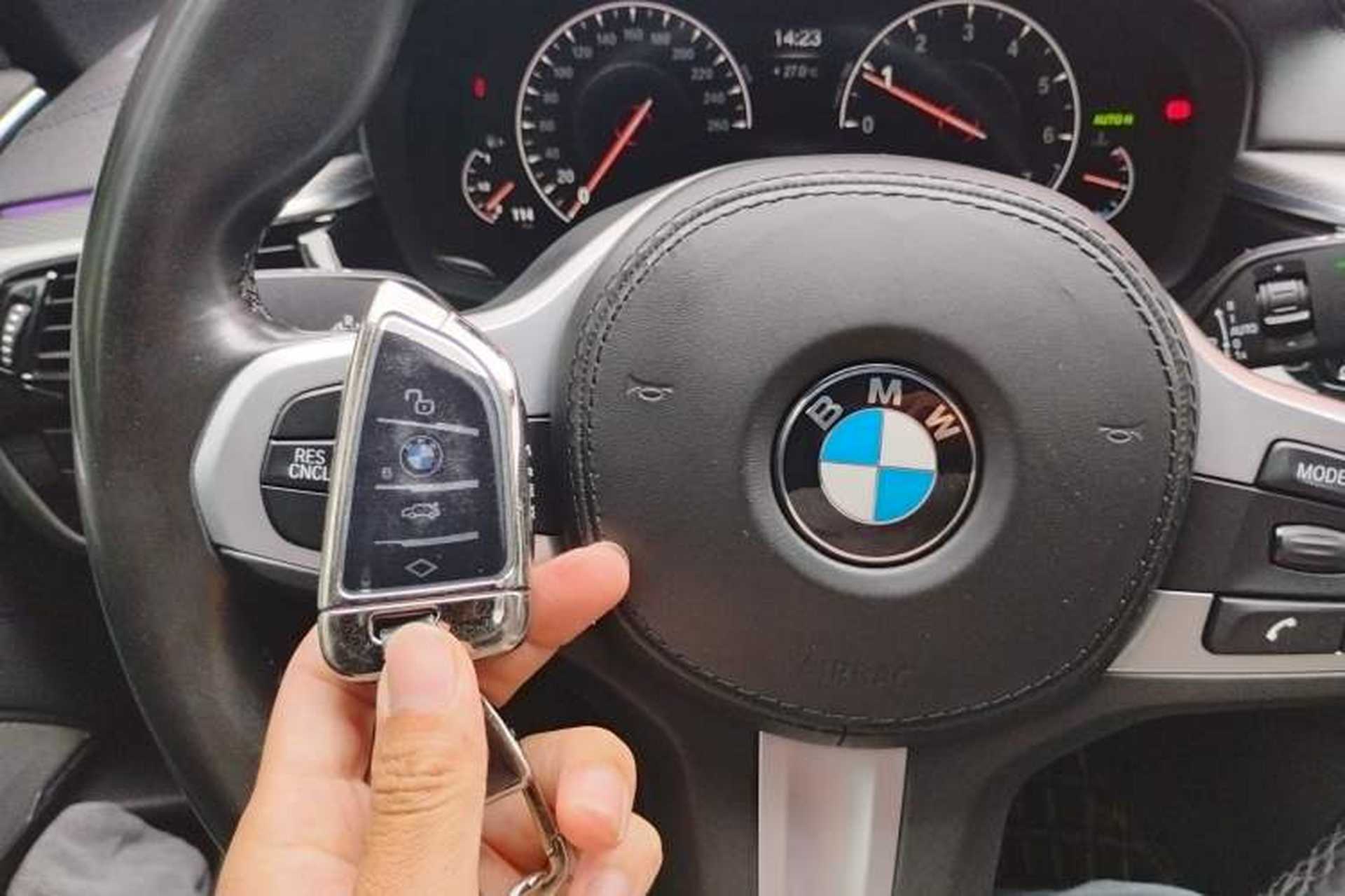 Used BMW 5 Series 2019 525i M Sport Package Vehicle Key