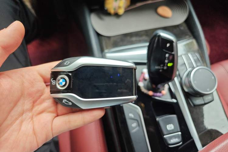 Used BMW 5 Series 2019 530Li xDrive M Sport Package Vehicle Key