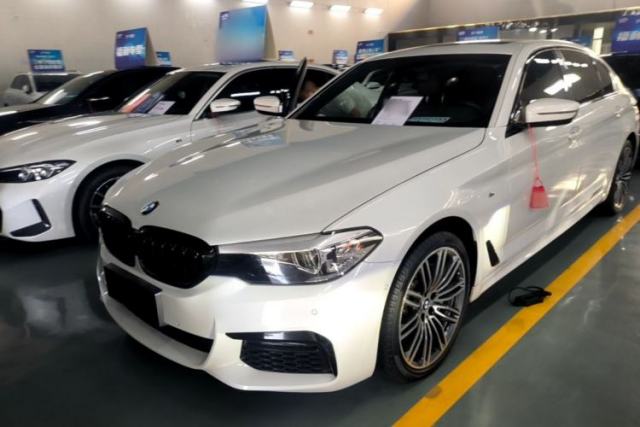 Used BMW 5 Series 2019 530Li Leading Model M Sport Package