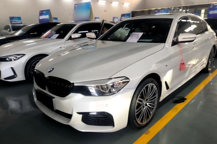Used BMW 5 Series 2019 530Li Leading Model M Sport Package Guazi used car, China used car export, Used car for sale, Used cars, Cheapest cars for sale