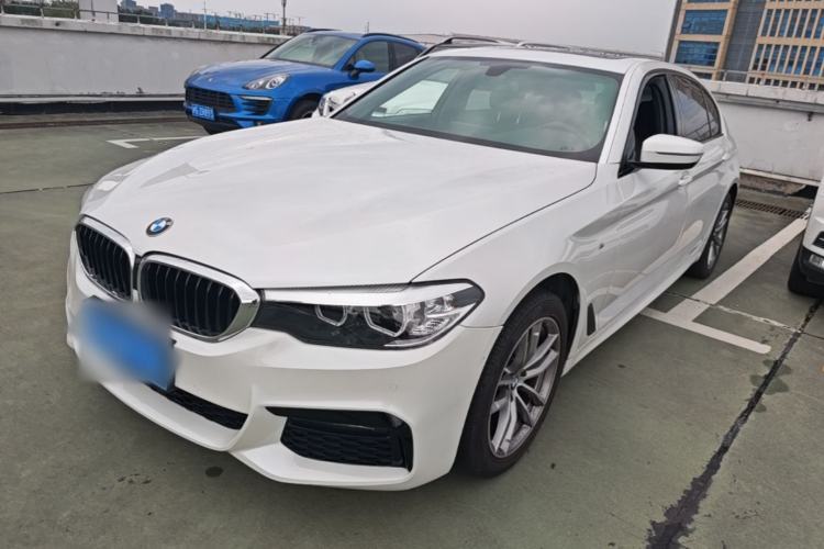 Used BMW 5 Series 2019 525Li M Sport Package Guazi used car, China used car export, Used car for sale, Used BMW cars, Cheapest cars for sale