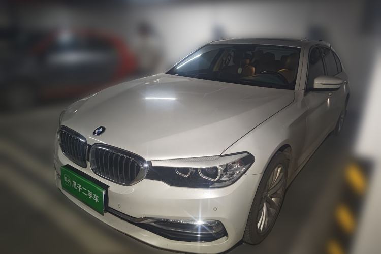 Used BMW 5 Series 2019 525Li Luxury Package Guazi used car, China used car export, Used car for sale, Used cars, Cheapest cars for sale