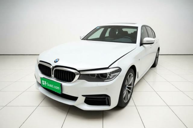 BMW 5 Series 2019 525Li M Sport Package d’occasion