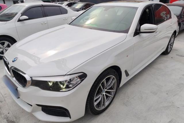 Used BMW 5 Series 2019 525Li M Sport Package
