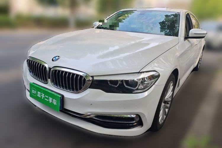 Used BMW 5 Series 2019 530Li Leading Model Luxury Package Guazi used car, China used car export, Used car for sale, Used cars, Cheapest cars for sale