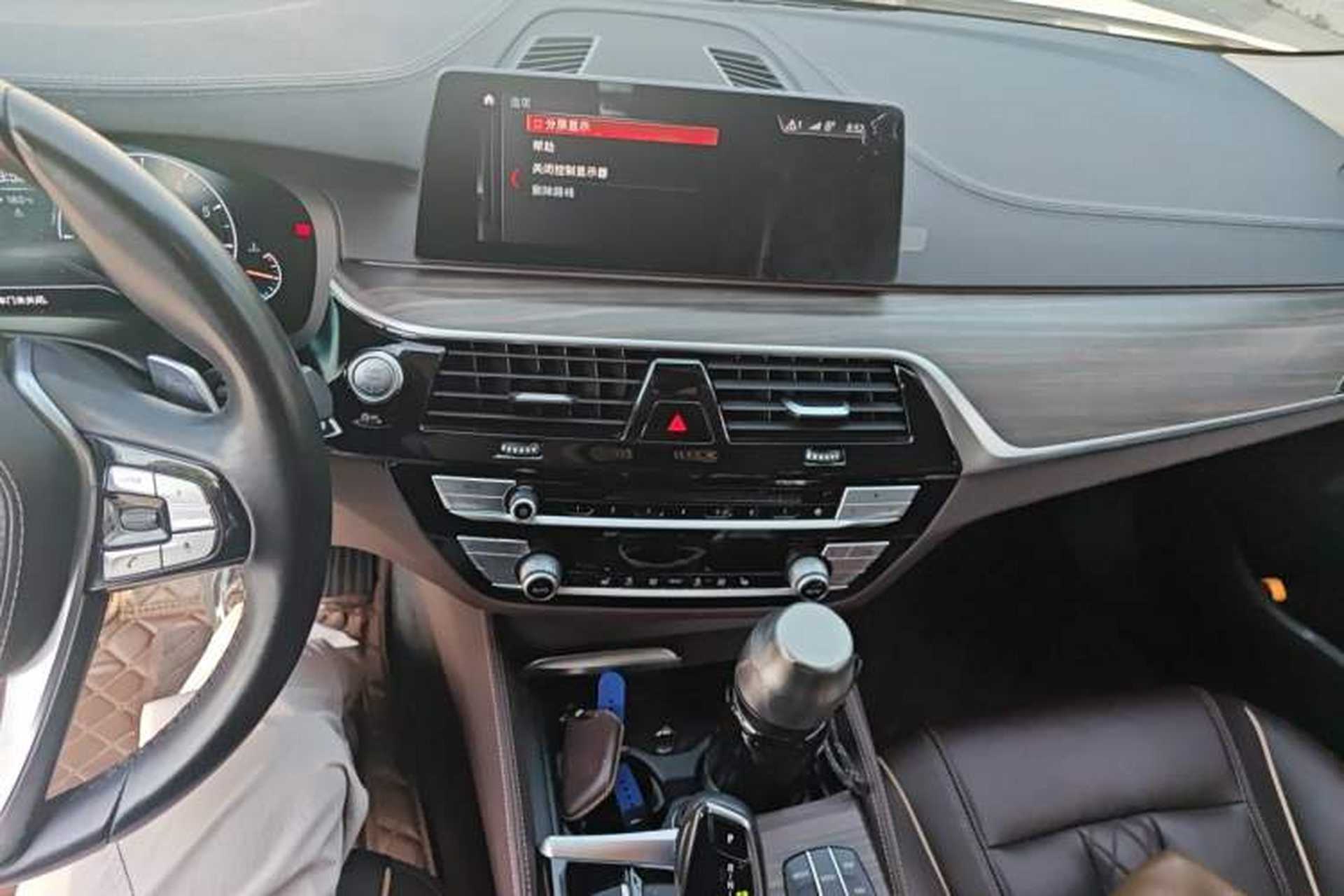 Used BMW 5 Series 2019 530Li Leading Model Luxury Package Audio And AC Panel