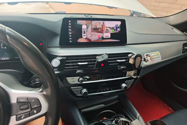 Used BMW 5 Series 2019 Restyled 525i M Sport Package Audio And AC Panel