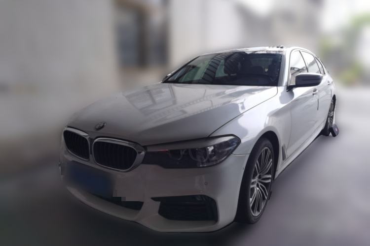 Used BMW 5 Series 2019 530Li Leading Model M Sport Package Guazi used car, China used car export, Used car for sale, Used  cars, Cheapest cars for sale