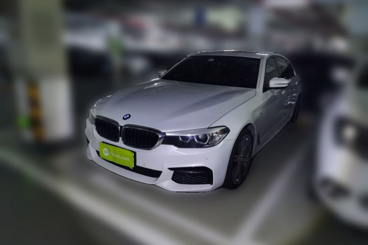 Used BMW 5 Series 2019 530Li Leading Model M Sport Package Guazi used car, China used car export, Used car for sale, Used cars, Cheapest cars for sale