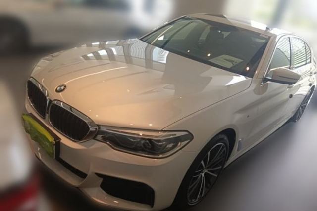 Used BMW 5 Series 2019 Facelifted 530Li xDrive M Sport Package