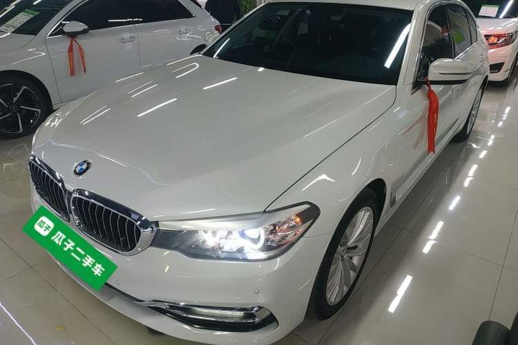 Ojetý BMW 5 Series 2019 530Li xDrive Luxury Package Guazi used car, China used car export, Used car for sale, Used cars, Cheapest cars for sale