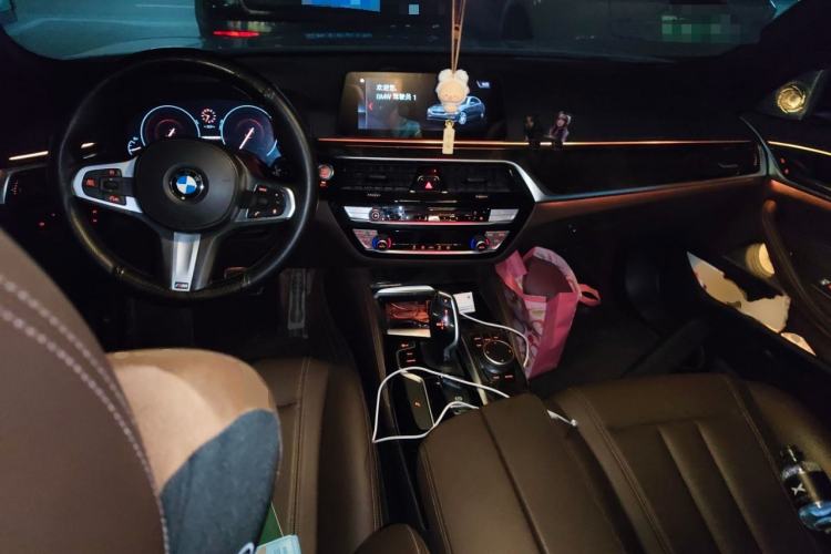 Used BMW 5 Series 2019 Restyled 525Li M Sport Package Center Console