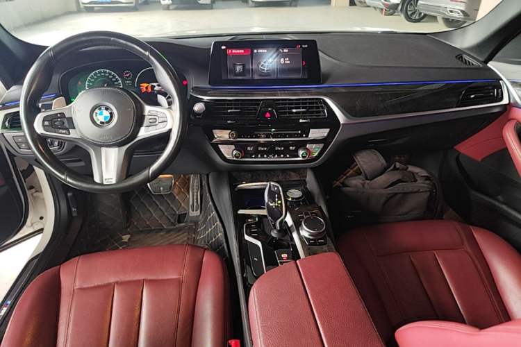 Used BMW 5 Series 2019 530Li xDrive M Sport Package Center Console