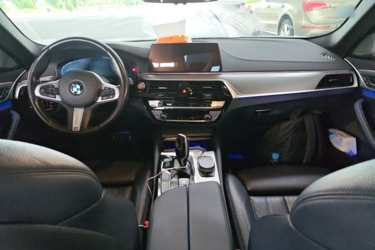 Used BMW 5 Series 2019 Restyled 525i M Sport Package Center Console