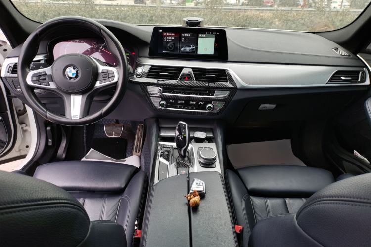 Used BMW 5 Series 2019 Restyled 525i M Sport Package Center Console