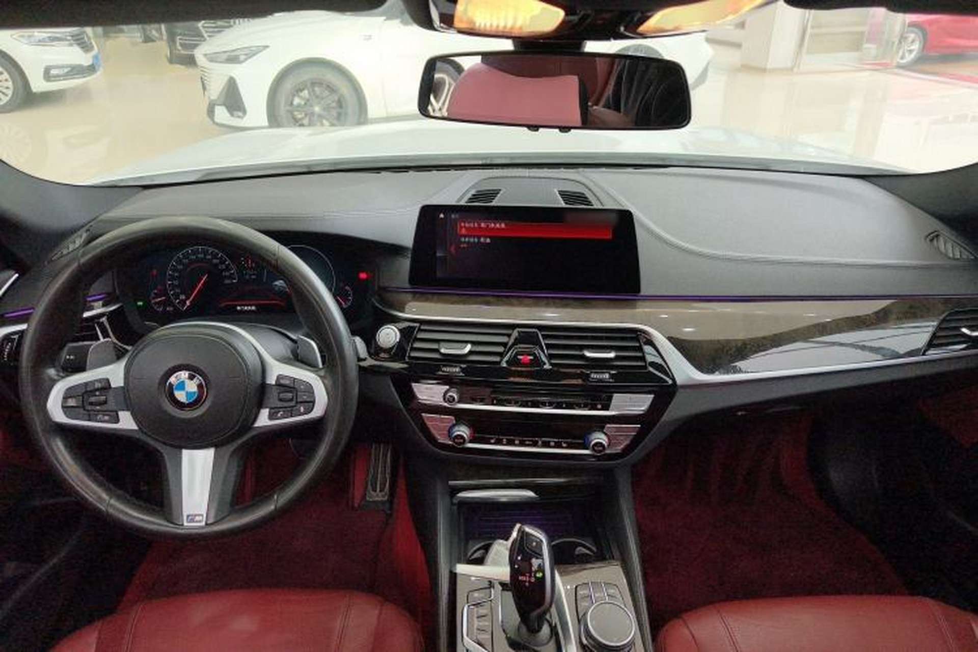 Used BMW 5 Series 2019 530Li Leading Model M Sport Package Center Console